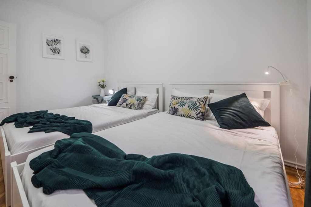 Apart Lisboa Confortavel 2 Quartos Com Terraco Odivelas  Eksteriør bilde